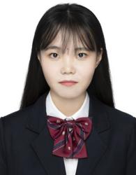 2022级 张艺