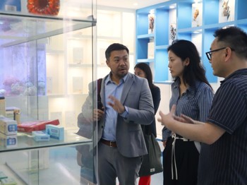 文莱波尼集团代表团赴我院考察交流