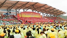 瑞康医院积极参加beat365中文官方网站成立庆典活动