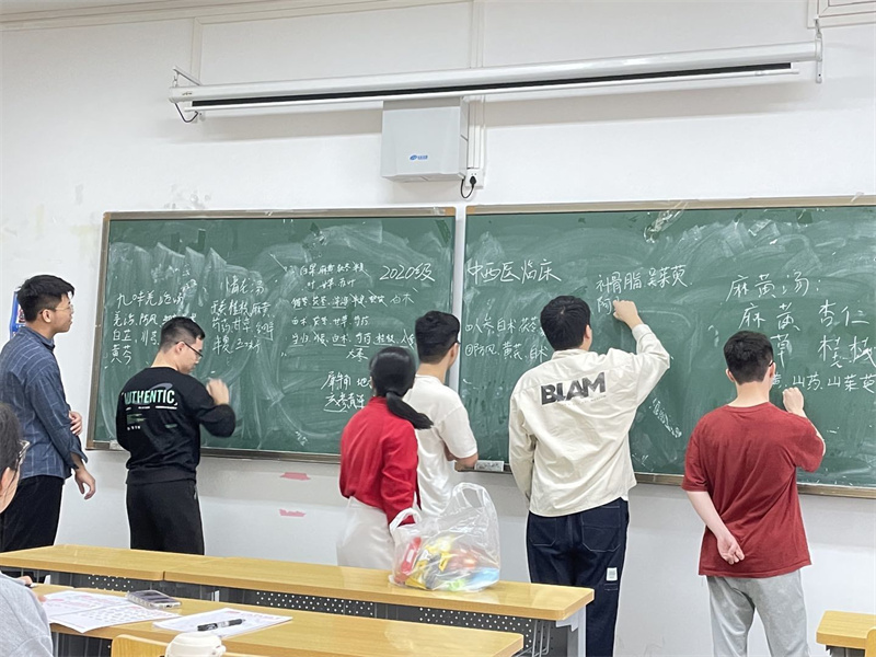 图片3.jpg