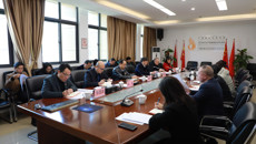 beat365中文官方网站副校长唐振宇为附属国际壮医医院干部职工上廉洁党课