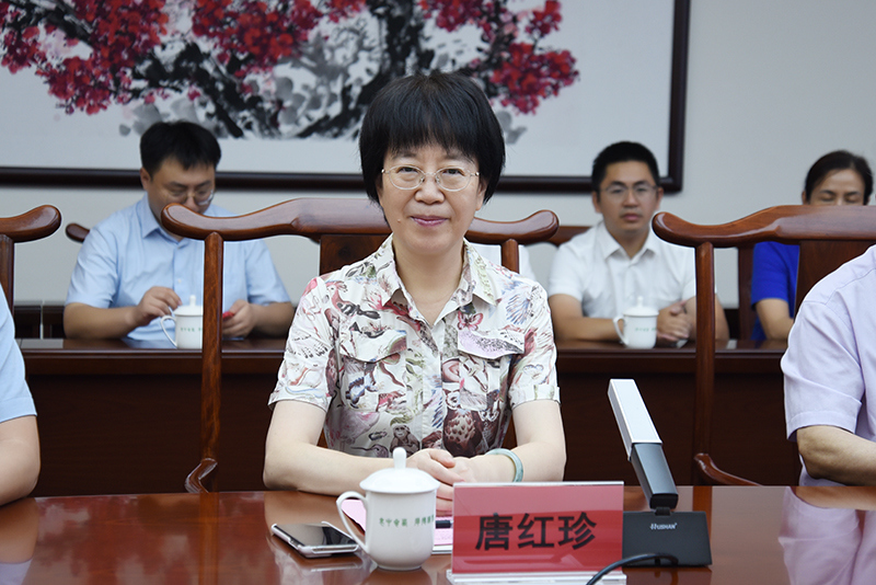 7唐红珍院长讲话.jpg 7唐红珍院长讲话.jpg