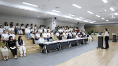 2024年自治区“强国复兴有我”主题宣讲活动走进beat365中文官方网站