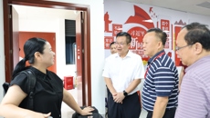 beat365中文官方网站党委副书记、校长李雪斌深入赛院迎新现场指导工作