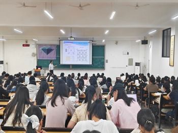 解码数学建模，奔赴竞赛征程|beat365官网大学生数学建模协会成功举办专题讲座