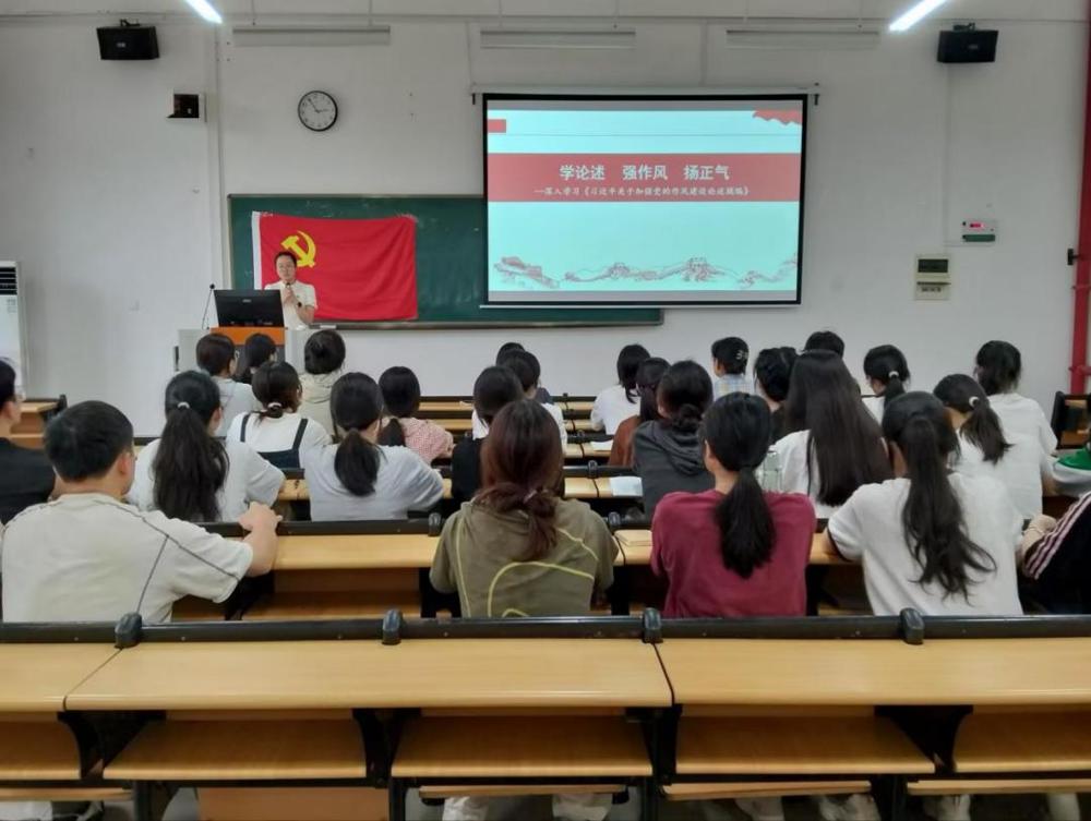 添加图片描述